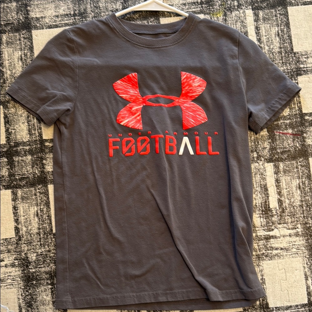 Under Armour Boys Gray and Red Football T-Shirt